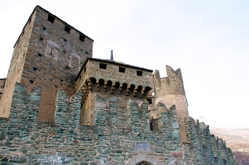 Castello di Fénis torri